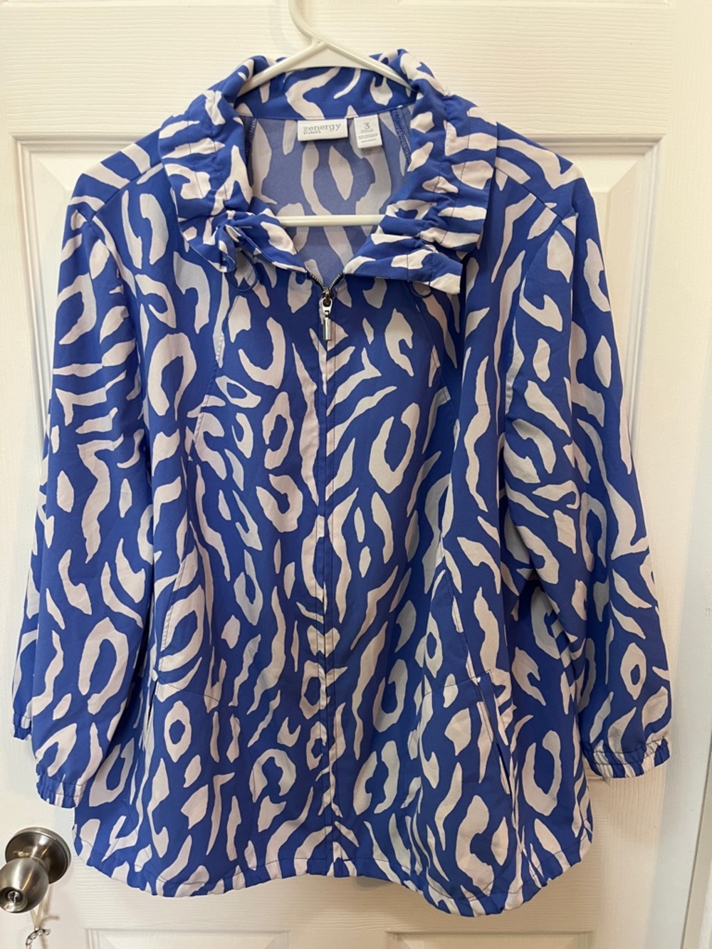 Zenergy by Chico’s light Jacket